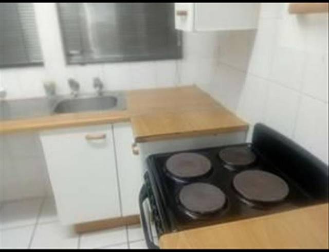 2 BEDROOM APARTMENT FOR SALE IN LAKEFIELD